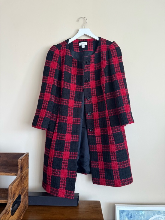 LOFT Jackets & Blazers - Ann Taylor LOFT Red And Black Plaid Coat Lined Flared Sleeves Size 6